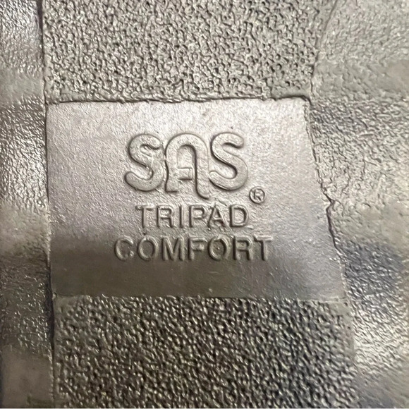 SAS Relaxed Walking Sandals Tripad Comfort Gold Snakeskin Print. Size 7 1/2. - Picture 2 of 13